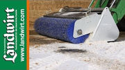 Fliegl R�umschild und Kehrmaschine